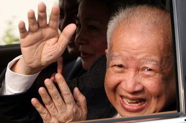 西哈努克逝世视频,逝世视频见证一代领袖的永恒传奇